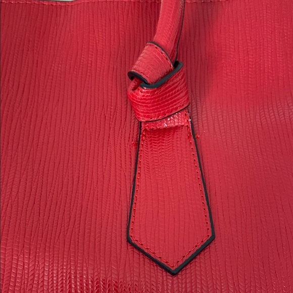 Elizabeth Arden Red Tote Handbag - Picture 2 of 11